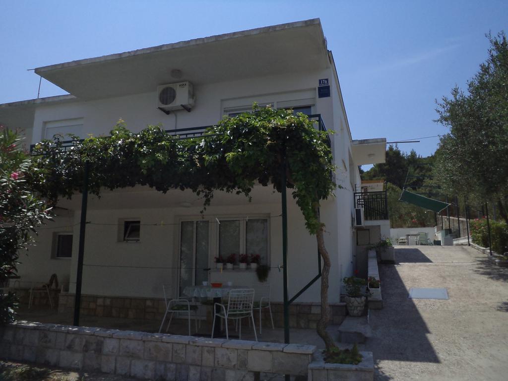 Apartments Zovko ดราเช ภายนอก รูปภาพ