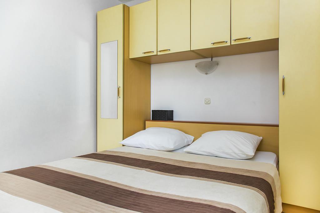 Apartments Zovko ดราเช ภายนอก รูปภาพ
