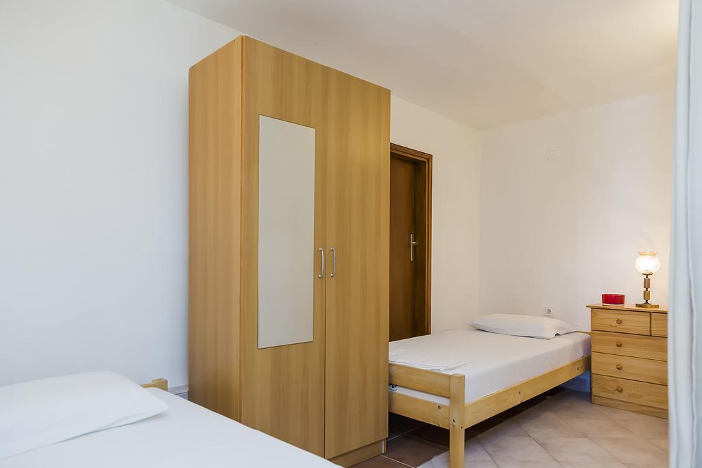 Apartments Zovko ดราเช ภายนอก รูปภาพ