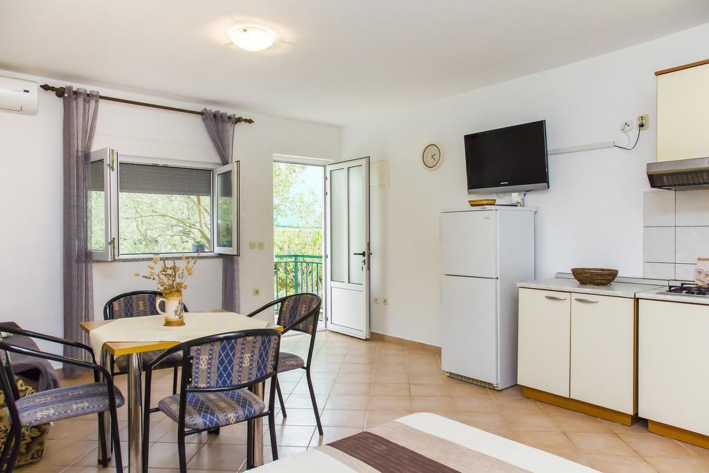 Apartments Zovko ดราเช ภายนอก รูปภาพ