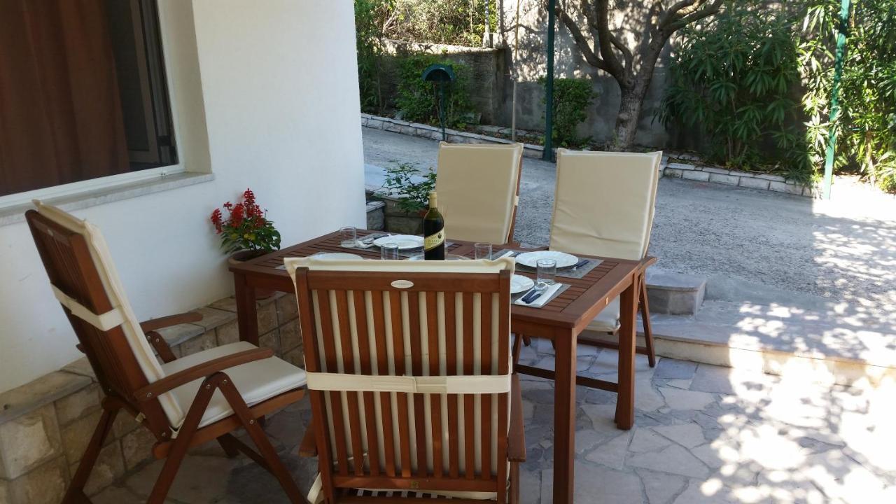 Apartments Zovko ดราเช ภายนอก รูปภาพ
