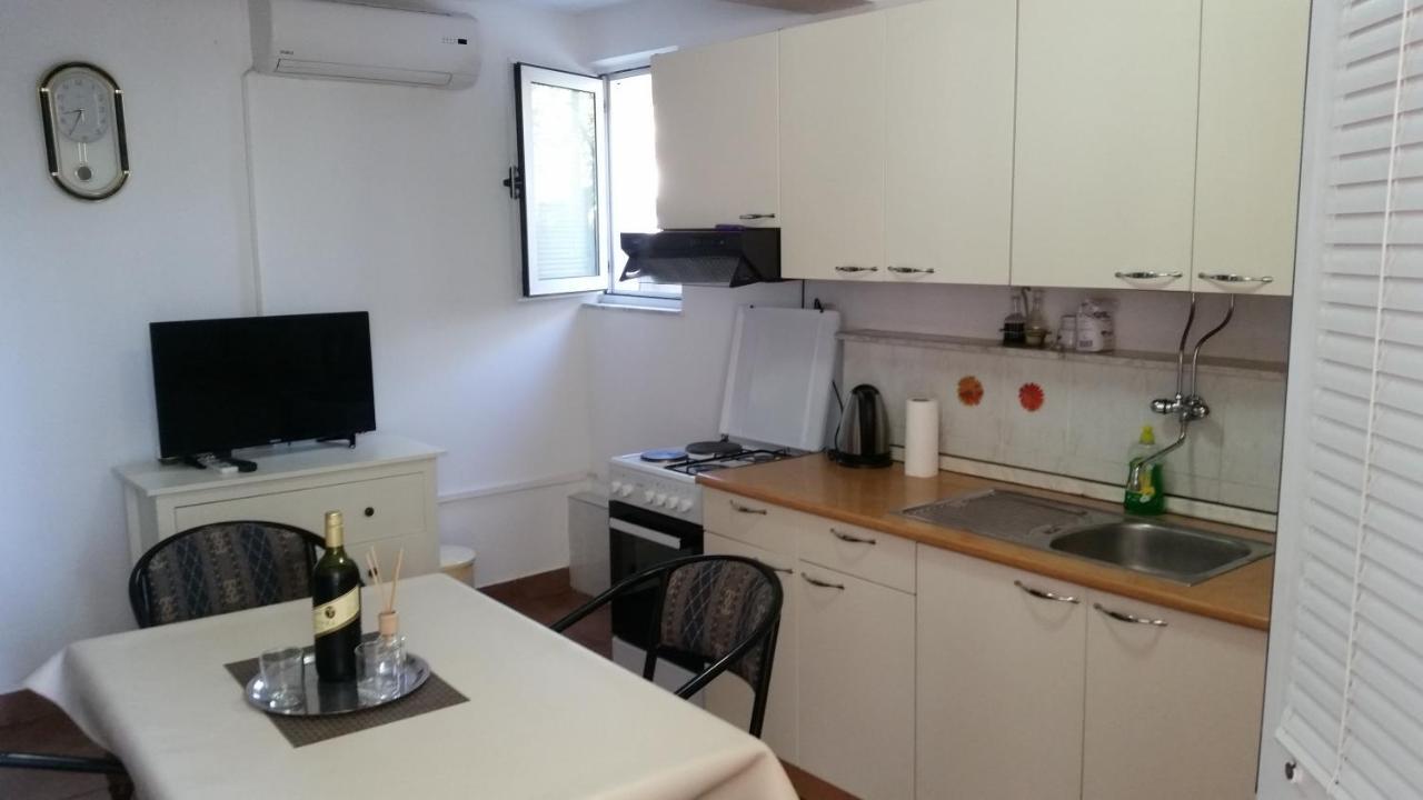 Apartments Zovko ดราเช ภายนอก รูปภาพ